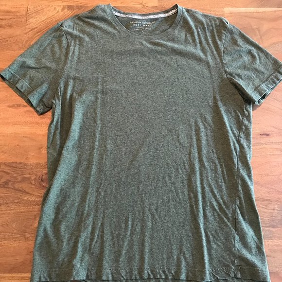 Banana Republic Heather Green Short Sleeve Tee - Picture 4 of 4